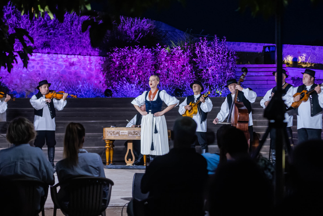 Lado i šibenska publika se vole: Sinoć su ponovno oduševili na tvrđavi Barone