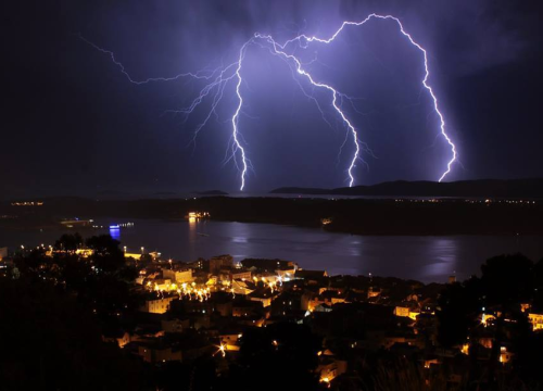 Meteorologe zapanjio neuobičajeni fenomen na Arktiku