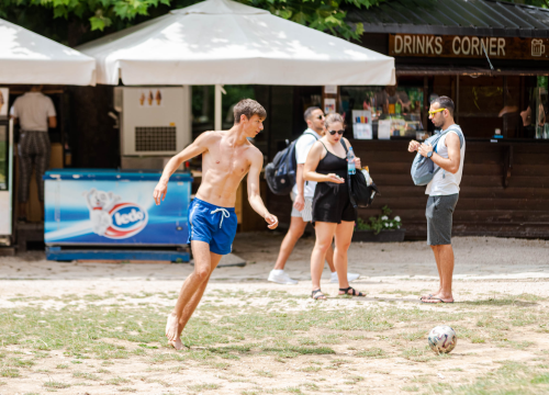 Fotografija 23 - Kupanje Lozovčana na Skradinskom buku: 'Tu je bilo smijeha, ljubavi pa i začeća, molimo ministra da nam to opet dozvoli'