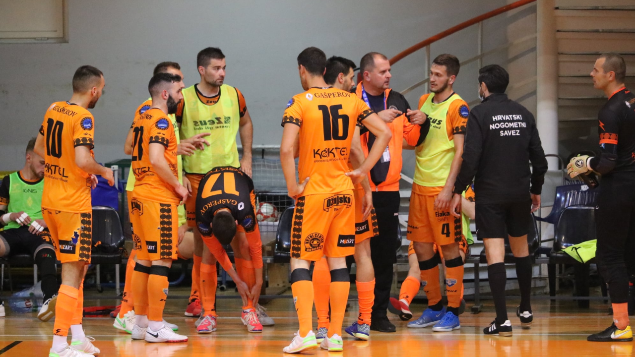 Crnica otvara protiv Square na Baldekinu, Šibenik 1983 gostuje kod Futsal Pule