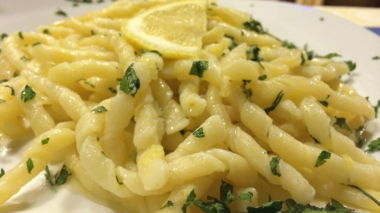 Recept za finu ljetnu tjesteninu iz jednog lonca