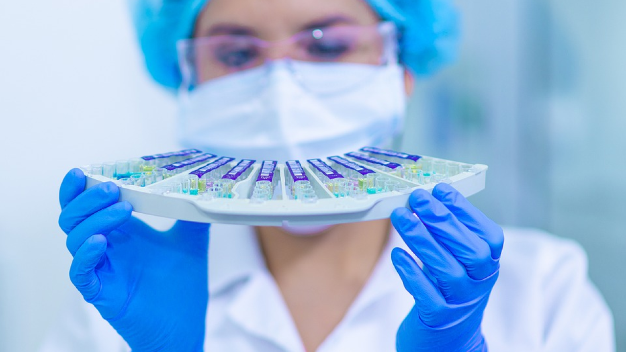 Tri lijeka protiv covida mogla bi dobiti odobrenje već u listopadu