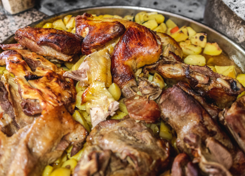 Fotografija 23 - U Antinom Guštu omastite brk slasnim jelima ispod peke ili s ražnja!