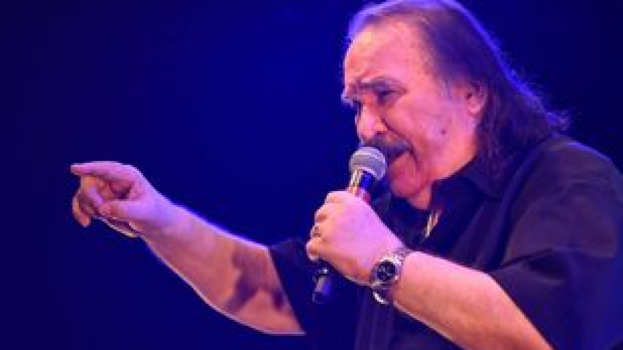 'Look like Mišo Kovač': Postanite legendarni pjevač na jedan dan i osvojite vrijednu nagradu!