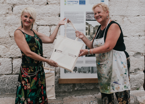 Fotografija 3 - Mala loža na tri dana postaje kulisa stranih i domaćih slikara