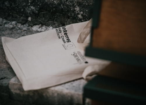 Fotografija 9 - Mala loža na tri dana postaje kulisa stranih i domaćih slikara