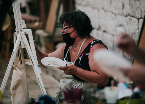 Fotografija 12 - Mala loža na tri dana postaje kulisa stranih i domaćih slikara