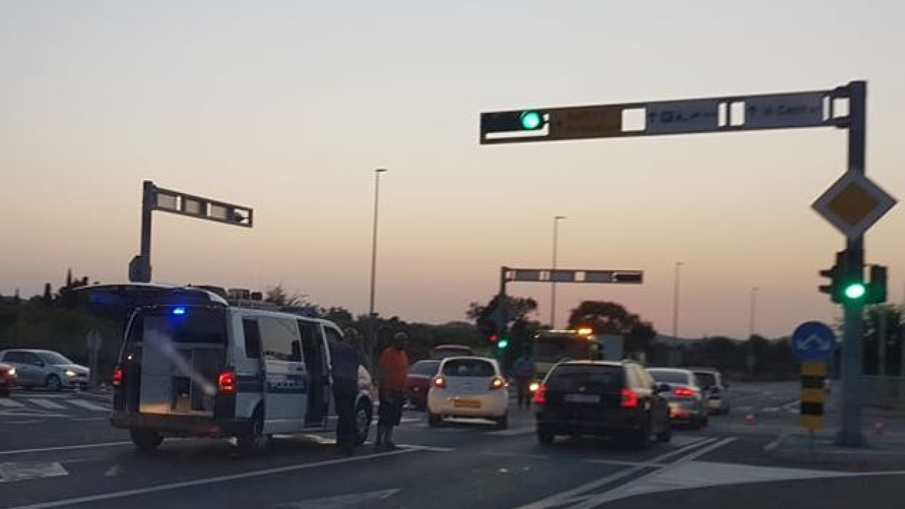 Dva vozača prevezena u bolnicu nakon sudara na raskrižju kod Euroherca