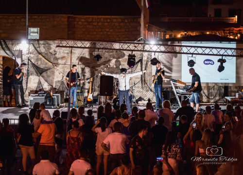 Fotografija 5 - U Tribunju izabran ‘Look Like Mišo Kovač’: Nedo Štura pjeva kao da je pravi Mišo