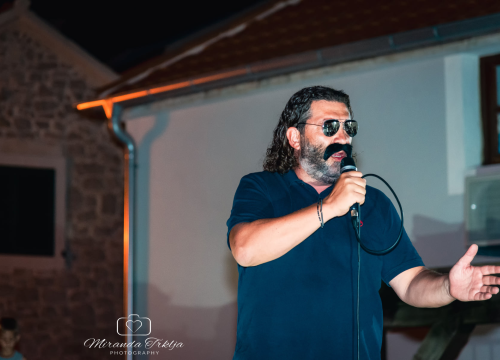 Fotografija 15 - U Tribunju izabran ‘Look Like Mišo Kovač’: Nedo Štura pjeva kao da je pravi Mišo