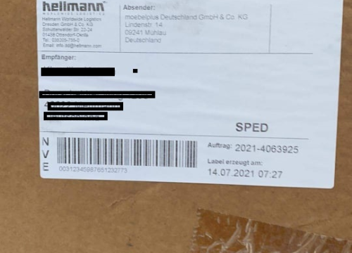 Fotografija 2 - Žena pobacala kartone na Jamnjaku: Zaboravila skinuti naljepnicu s imenom