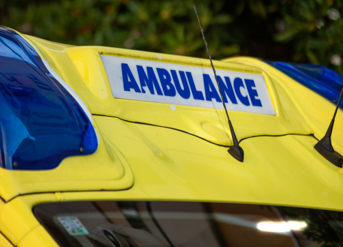 U sudaru hitne pomoći i automobila poginule pacijentica i medicinska sestra