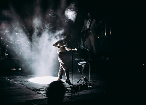 Fotografija 10 - Asaf Avidan u Šibeniku: Bol, patnja, ljubav, unikatan talent i kiselost pokvarenog piva