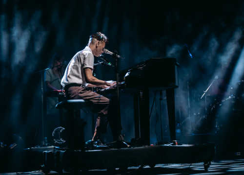 Fotografija 19 - Asaf Avidan u Šibeniku: Bol, patnja, ljubav, unikatan talent i kiselost pokvarenog piva