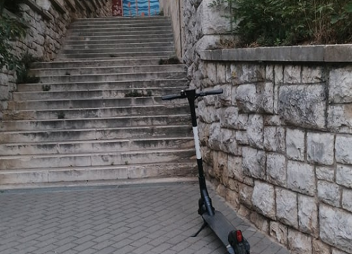 Fotografija 9 - Grad je obećao pozabaviti se neredom s električnim romobilima, evo kako im ide