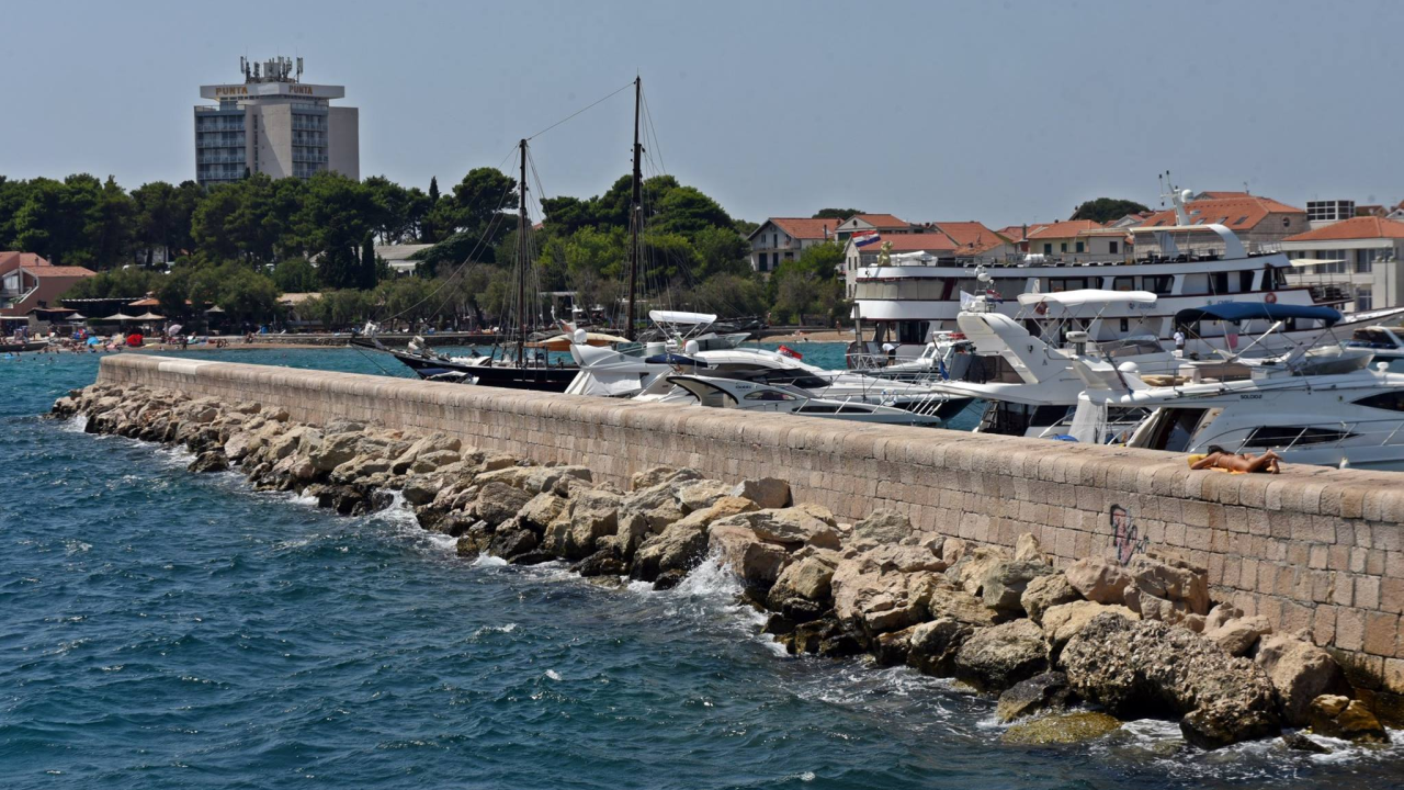 More nije izvrsne kakvoće na pet naših plaža, najlošije prošli Vodičani i njihovi gosti