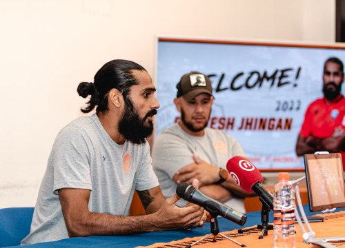 Fotografija 4 - 'Kralj Indije' predstavljen na Šubićevcu: 'Dat ću sve od sebe za klub i grad'