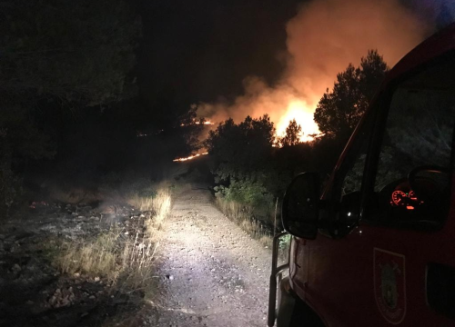 Fotografija 8 - Pogledajte kako je izgledala borba s velikim požarom između Jadrtovca i Žaborića