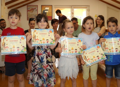 Fotografija 9 - Lingua već tri desetljeća stvara poliglote: Evo zašto im vjeruju Šibenčani od 3 do 70 godina starosti