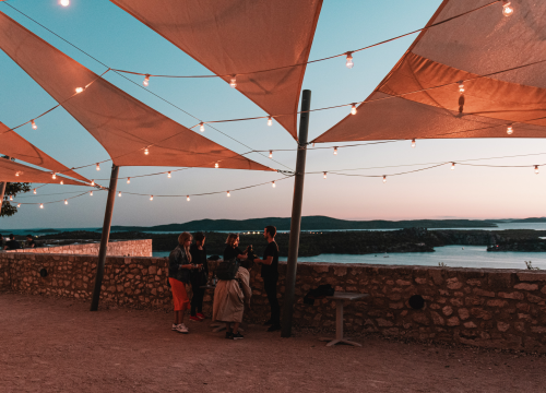 Fotografija 4 - Završile ljetne filmske večeri na Baroneu: Domaći film Murina napunio gledalište do zadnjeg mjesta