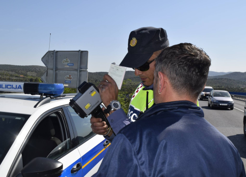 Ove godine čak 711 nesreća na šibenskim cestama, devet osoba smrtno stradalo: 'Brzina i nekorištenje pojasa najveći problemi'