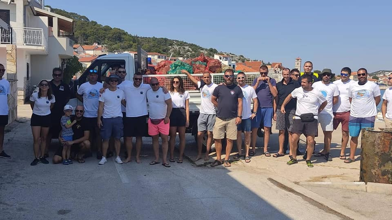U Tisnom u nedjelju održana akcija čišćenja: Krajem mjeseca na red dolazi šibenska riva