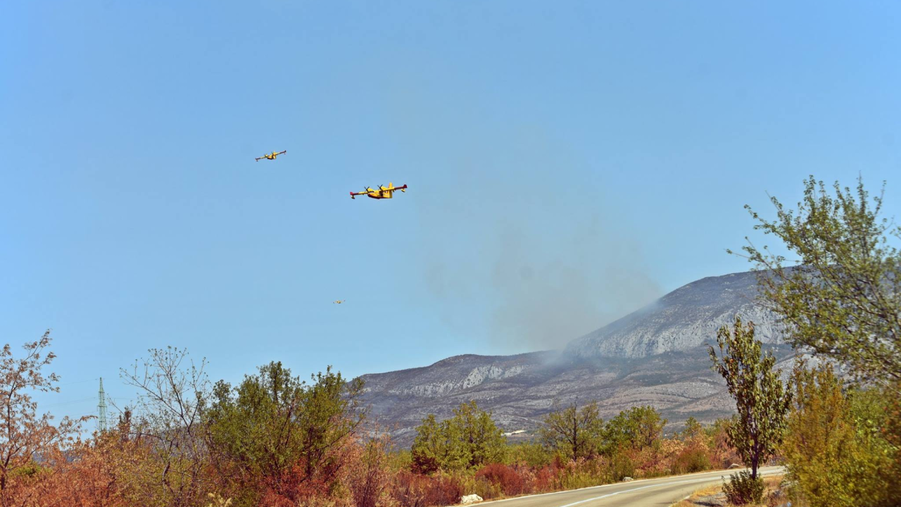 Požar na području Promine lokaliziran: Izgorjelo 90 hektara