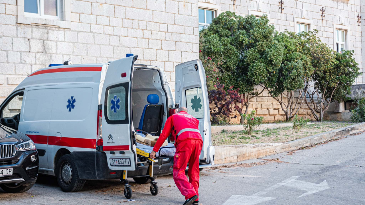 U Hrvatskoj danas devet preminulih s covidom, novozaraženih je 1369