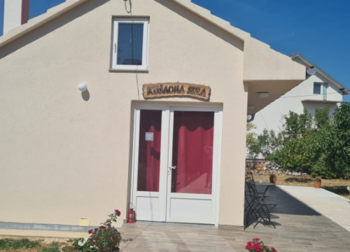 Fotografija 14 - Župan Marko Jelić obišao poljoprivrednike u Biskupiji, Erveniku i Kistanjama