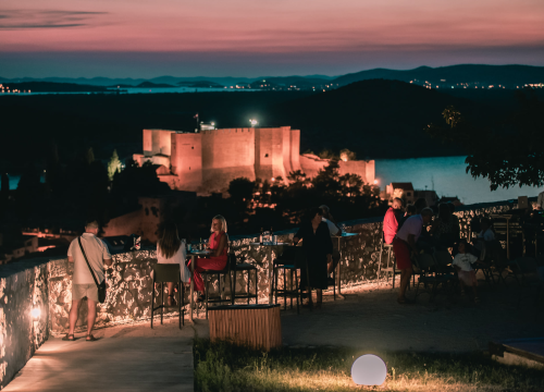 Na Dan grada besplatan ulaz na tvrđave: Na Baroneu ćakula, briškula, trešeta i čičvarda