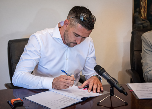 Fotografija 2 - Počinju radovi na rivi: Mijenjaju se svi rasvjetni stupovi, dolaze nove lampe po strogim konzervatorskim pravilima