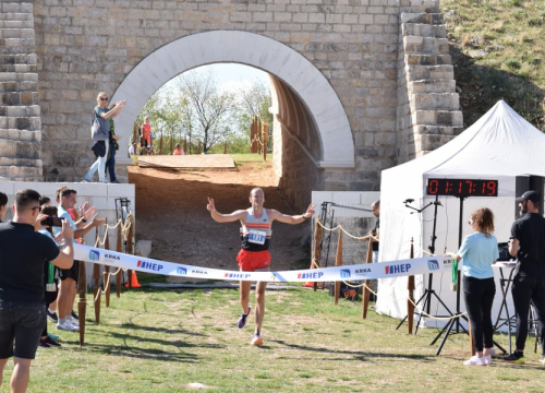 Fotografija 4 - Novinarka ŠibenikIN-a druga u ženskoj konkurenciji na fun run utrci u sklopu Krkinog polumaratona