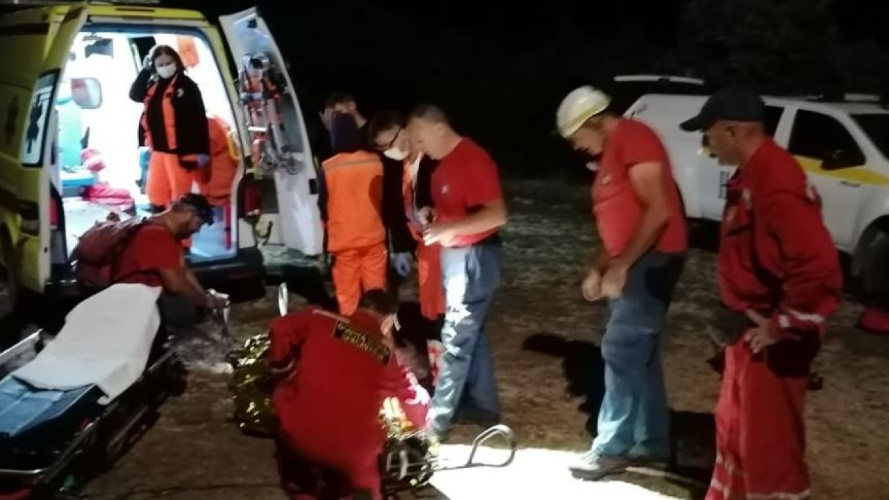 Šibenski GSS-ovci do kasno u noć intervenirali na Dinari: Dok su spuštali ozlijeđenog turista, dobili dojavu o još jednoj nesreći
