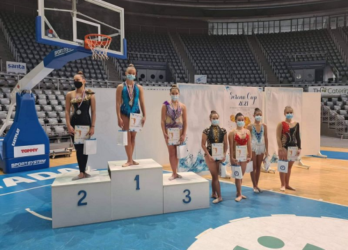 Fotografija 2 - Gimnastičarke 'Šibenik-Dalmacije' uspješne u Zadru na Sirena cupu: Raci prva, Mileta druga, Bujas treća