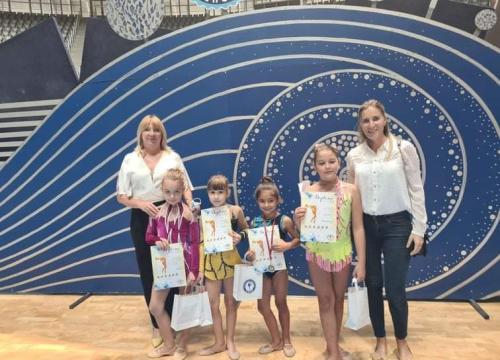 Fotografija 4 - Gimnastičarke 'Šibenik-Dalmacije' uspješne u Zadru na Sirena cupu: Raci prva, Mileta druga, Bujas treća