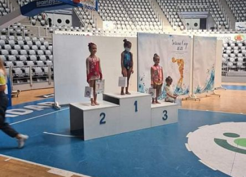 Fotografija 5 - Gimnastičarke 'Šibenik-Dalmacije' uspješne u Zadru na Sirena cupu: Raci prva, Mileta druga, Bujas treća