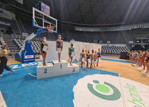 Fotografija 7 - Gimnastičarke 'Šibenik-Dalmacije' uspješne u Zadru na Sirena cupu: Raci prva, Mileta druga, Bujas treća