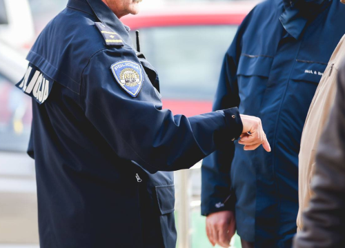 Eskalirao sukob dvojice muškaraca u pirovačkoj marini: Jednom kaznena prijava, drugom optužni prijedlog