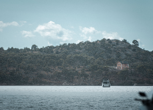 Stiglo pogoršanje: Do kraja dana čeka nas nova runda pljuskova i neverina