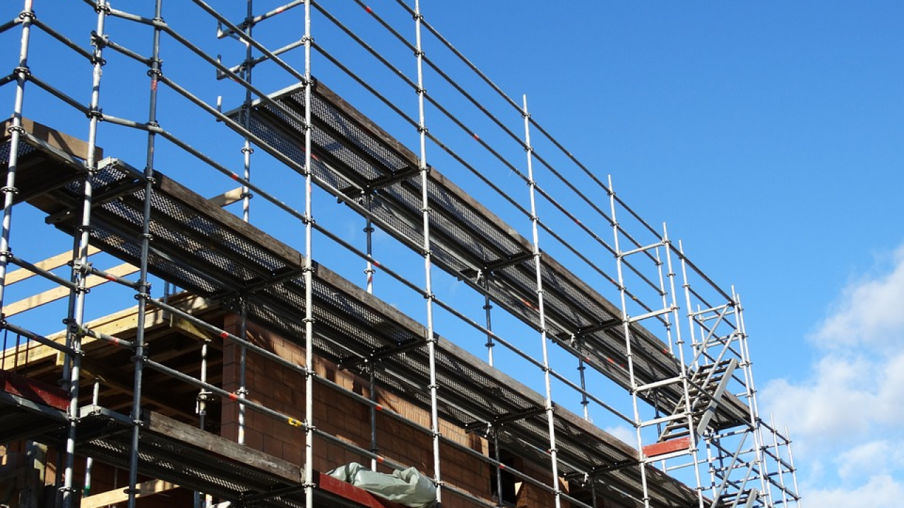 Iz dvorišta u Vodicama pokrao dijelove za skelu vrijedne oko 20 tisuća kuna: Ide mu kaznena prijava