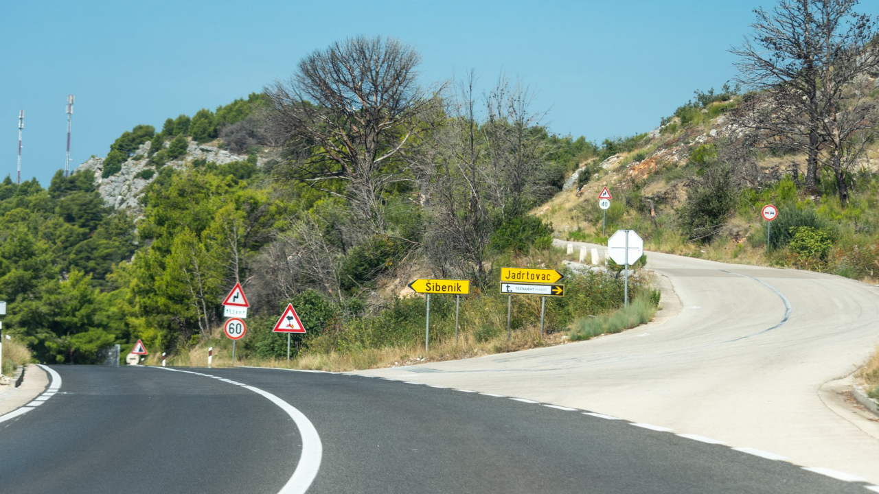 Od Jadrtovca do Žaborića vozit će se jednom trakom: Počinju radovi na izgradnji cjevovoda