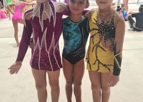 Fotografija 11 - Gimnastičarke Šibenik-Dalmacije osvajale medalje i u individualnim i u grupnim vježbama