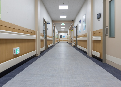 Riječanin umro nakon što se covidom zarazio u bolnici iako se dvaput cijepio