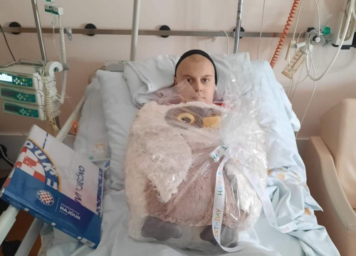 Josip iz Razvođa leži dvije sobe od Kiare i bori se s tumorom: Potrebna mu je vaša pomoć za kupnju lijekova