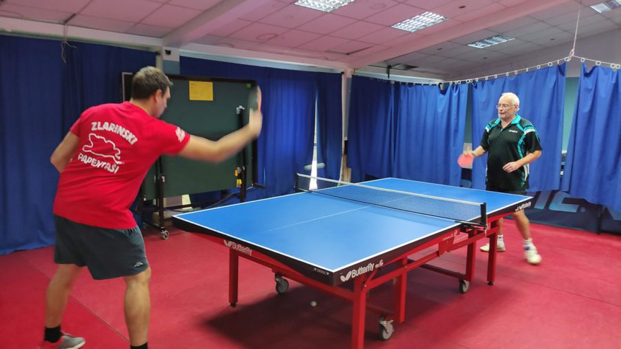 Počela treća sezona rekreativne stolnoteniske lige: Sudjeluje deset klubova