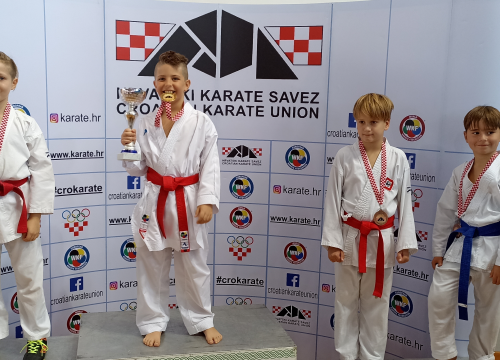 Fotografija 6 - Šibenski karataši Marko i dva Roka prvaci Hrvatske do 14 godina!