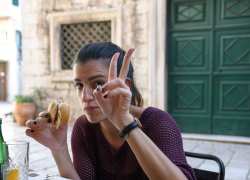 Šunka-sir, mortadela, parizer ili topli kod tete na Vidicima? Danas imate dobar razlog da se počastite sendvičem