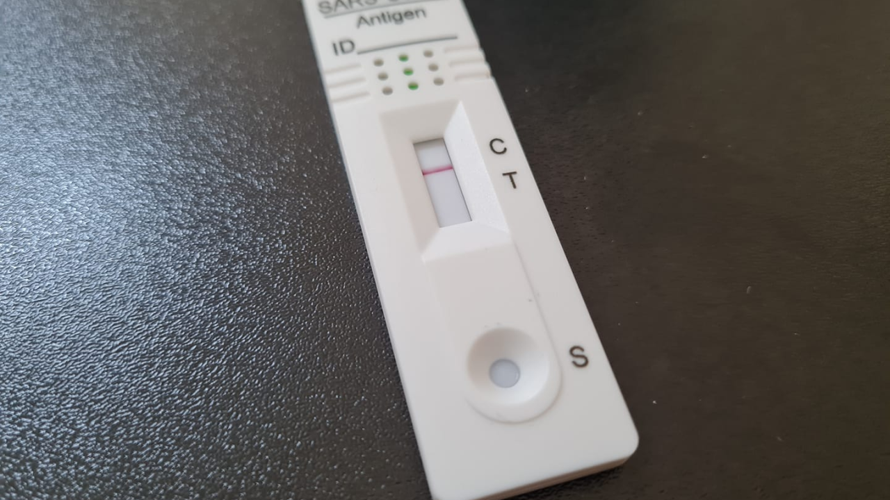 Znate li ispravno pročitati rezultat brzog testa na koronavirus? Ovo je najčešća pogreška