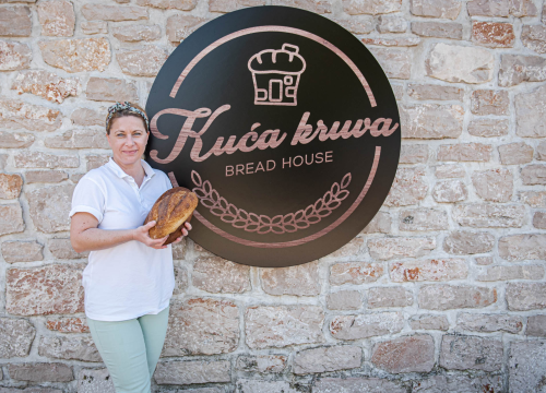 Fotografija 4 - Zbog focaccie i heljdinog kruha s orasima vrijedi potegnuti do betinske Kuće kruva: 'Brašno, voda i sol su sve što mi treba'