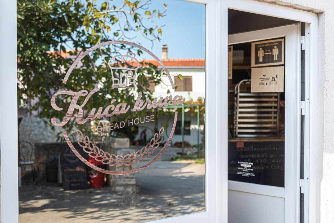 Zbog focaccie i heljdinog kruha s orasima vrijedi potegnuti do betinske Kuće kruva: 'Brašno, voda i sol su sve što mi treba'